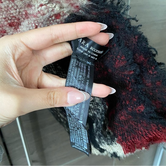 Zara Plaid Scarf - Picture 2 of 2